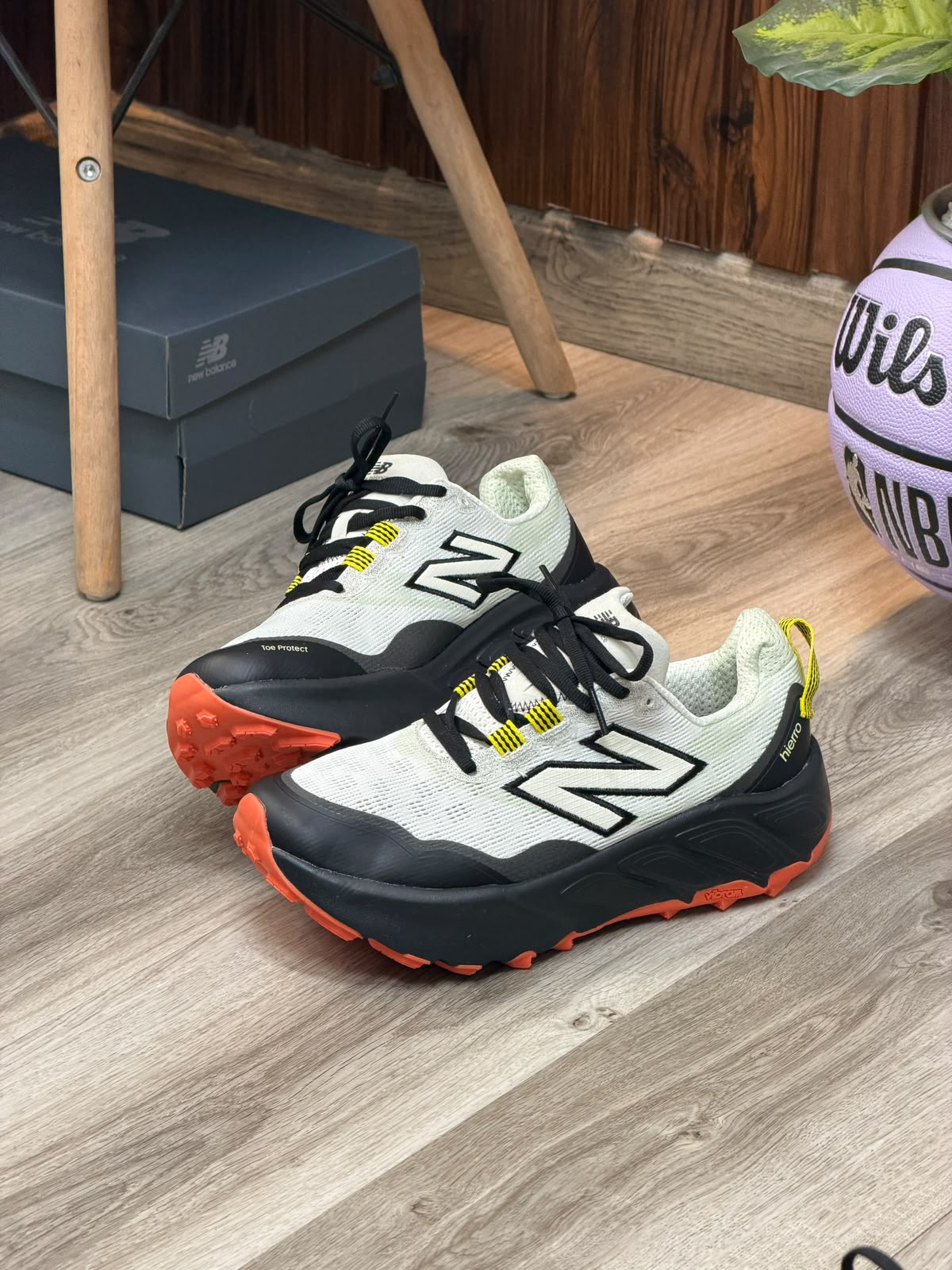 NEW BALANCE HIERRO