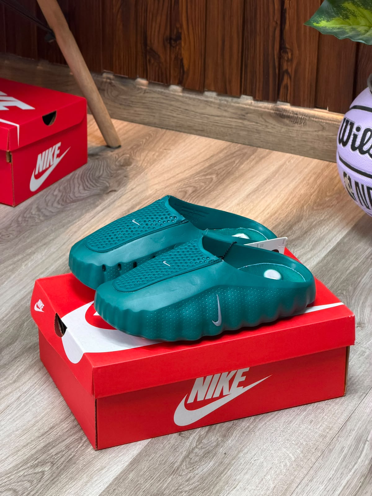 NIKE MIND 001