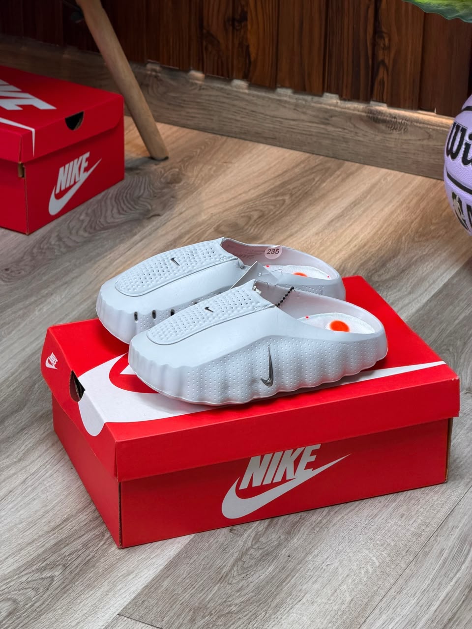 NIKE MIND 001